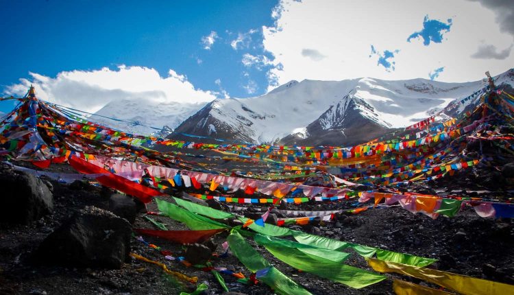 China---Anni-Maqing-Snow-Mountain